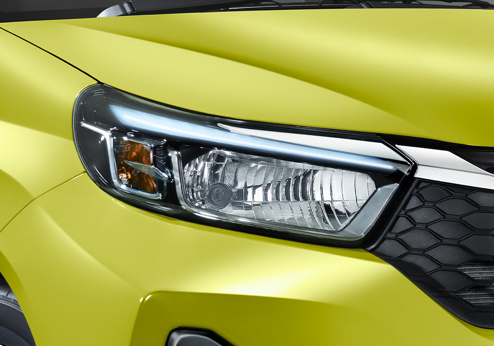 New Headlamp with LED Daytime Running Light