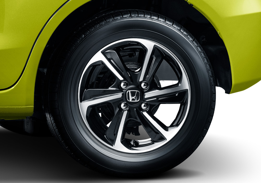 New Two Tone Alloy Wheel