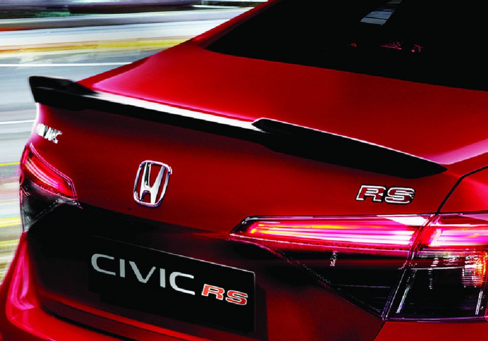 Sporty Aero Trunk Spoiler