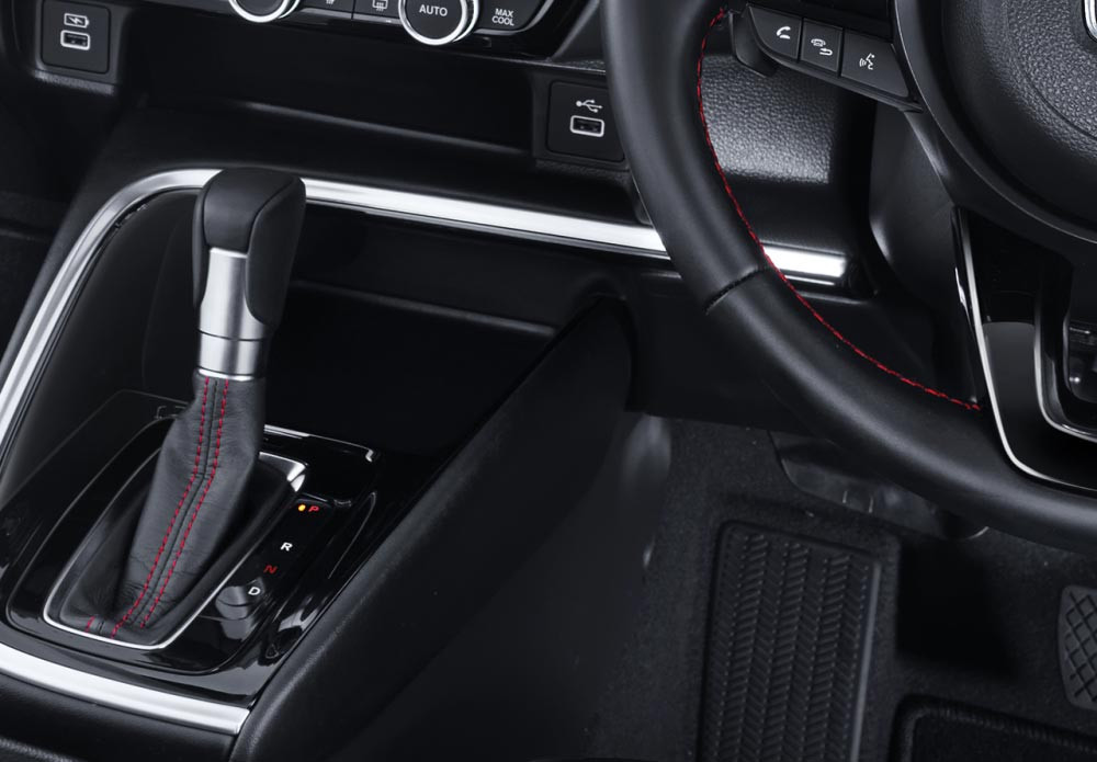 Leather-Wrapped Steering Wheel & Shift Knob